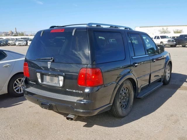 5LMFU28R34LJ28047 - 2004 LINCOLN NAVIGATOR 黑色 照片 4
