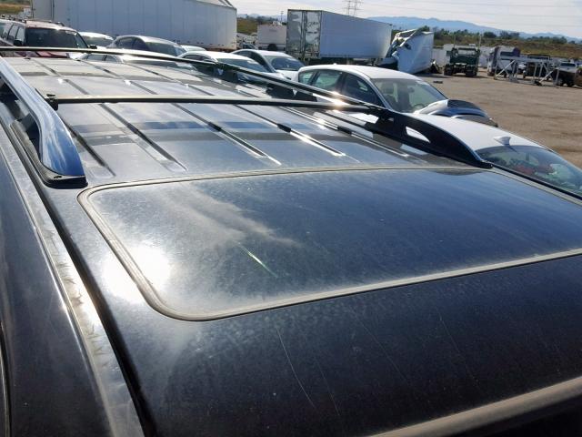 5LMFU28R34LJ28047 - 2004 LINCOLN NAVIGATOR 黑色 照片 9