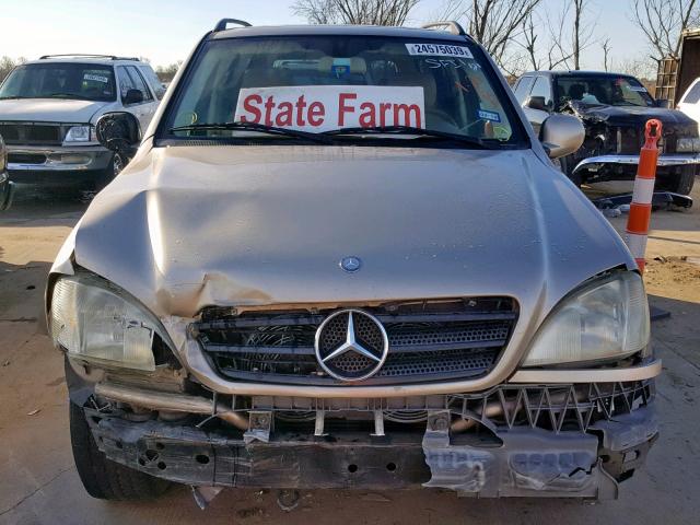 4JGAB54E51A241819 - 2001 MERCEDES-BENZ ML 320 SILVER photo 9