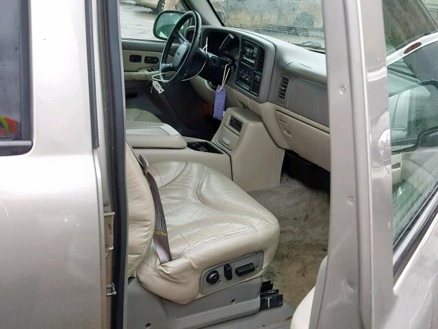 1GKEK13T11J103701 - 2001 GMC YUKON SILVER photo 5