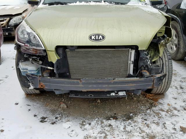 KNDJT2A6XC7420564 - 2012 KIA SOUL + GREEN photo 9