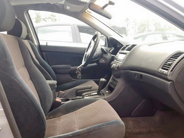 1HGCM56383A138031 - 2003 HONDA ACCORD LX SILVER photo 5