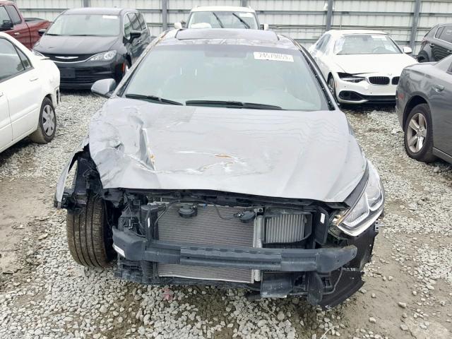 5NPE34AB4JH677609 - 2018 HYUNDAI SONATA SPO GRAY photo 9