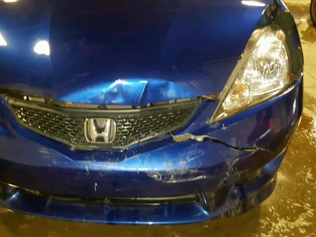 JHMGE88489S011771 - 2009 HONDA FIT SPORT BLUE photo 9