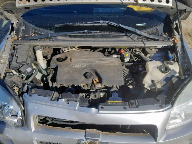 1GNDV33198D163847 - 2008 CHEVROLET UPLANDER L Gümüş foto 7