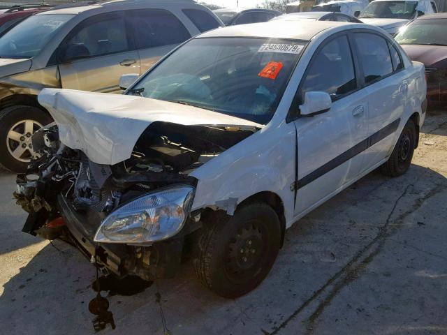 KNADE123576238026 - 2007 KIA RIO BASE WHITE photo 2