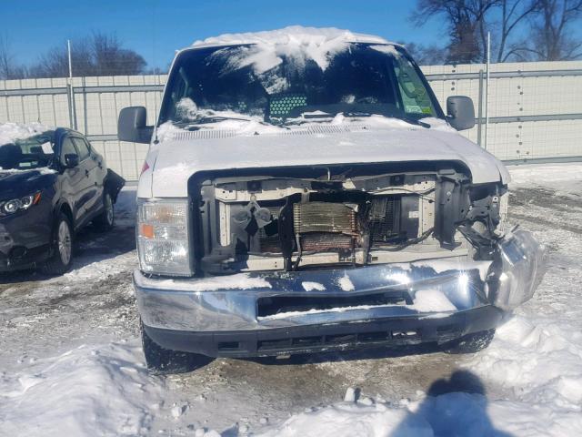 1FTNE2EW2CDA51920 - 2012 FORD ECONOLINE WHITE photo 9