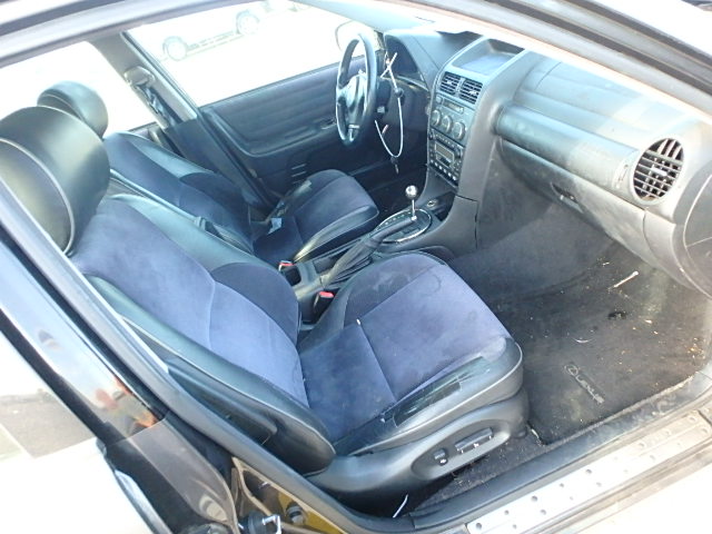 JTHBD192420058203 - 2002 LEXUS IS 300 GRAY photo 5