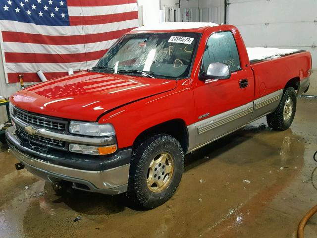 1GCEK14T11Z207438 - 2001 CHEVROLET SILVERADO RED photo 2