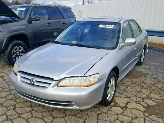 1HGCG56662A130641 - 2002 HONDA ACCORD EX SILVER photo 2