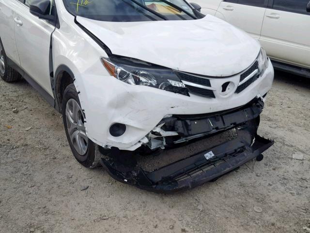 JTMZFREV9EJ007481 - 2014 TOYOTA RAV4 LE WHITE photo 9