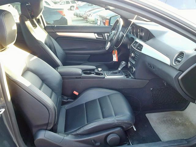 WDDGJ4HB3DG049754 - 2013 MERCEDES-BENZ C 250 CHARCOAL photo 5