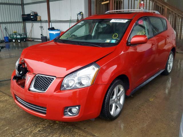 5Y2SM67039Z465306 - 2009 PONTIAC VIBE RED photo 2