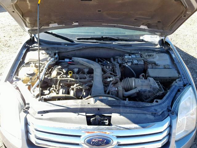 3FAFP06Z56R176407 - 2006 FORD FUSION S GRAY photo 7