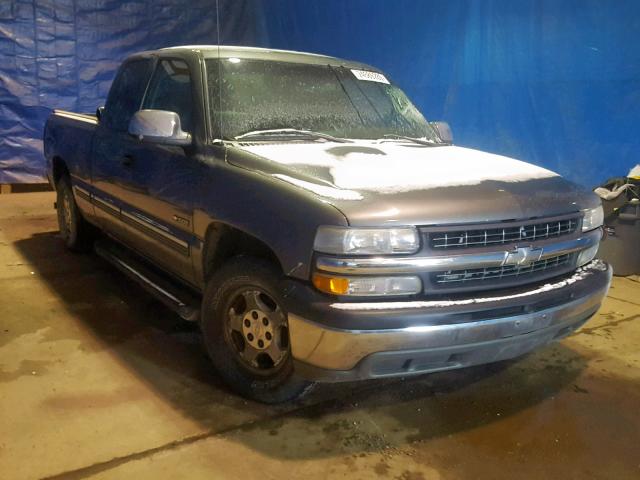 2GCEC19V221137353 - 2002 CHEVROLET SILVERADO GRAY photo 1