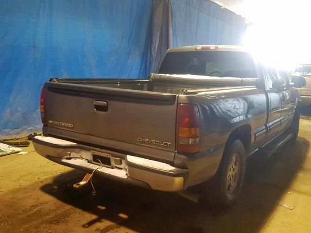 2GCEC19V221137353 - 2002 CHEVROLET SILVERADO GRAY photo 4