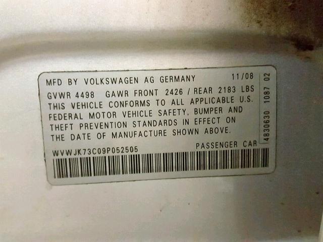 WVWJK73C09P052505 - 2009 VOLKSWAGEN PASSAT TUR SILVER photo 10