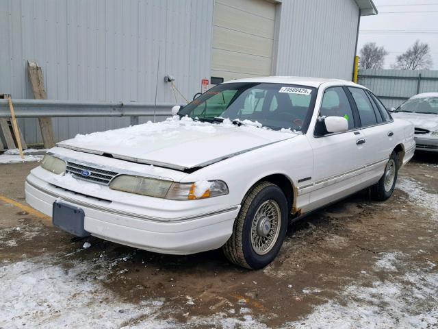 2FALP74W3RX191398 - 1994 FORD CROWN VICT WHITE photo 2