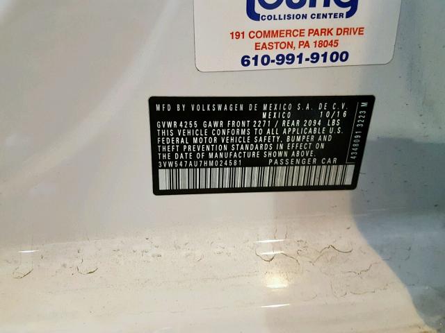 3VW547AU7HM024581 - 2017 VOLKSWAGEN GTI SPORT WHITE photo 10