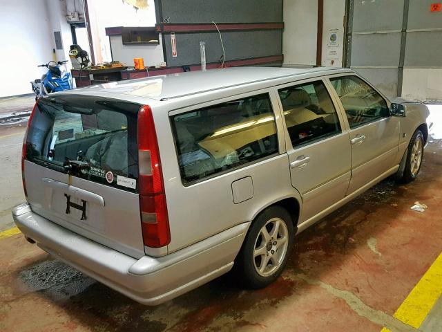 YV1LW61J5Y2698167 - 2000 VOLVO V70 BASE SILVER photo 4