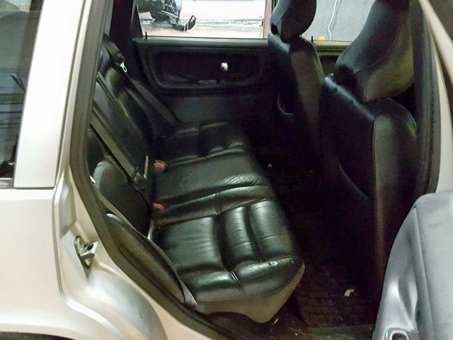 YV1LW61J5Y2698167 - 2000 VOLVO V70 BASE SILVER photo 6