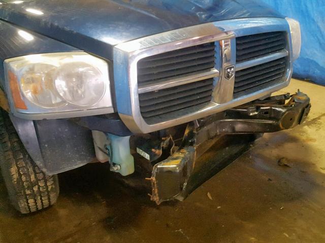 1D7HW28K26S621682 - 2006 DODGE DAKOTA QUA BLUE photo 9