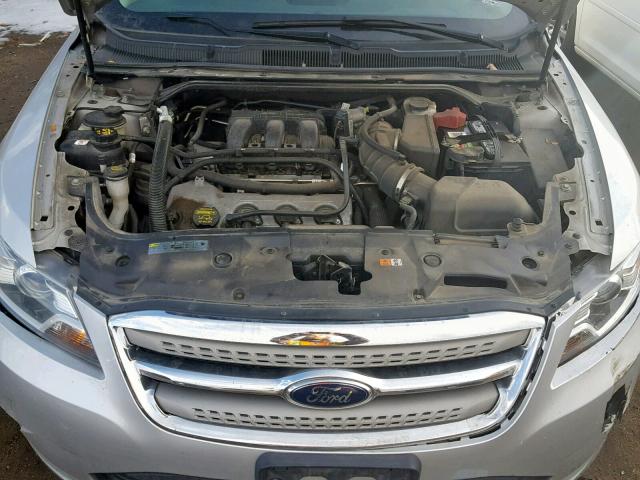 1FAHP2HW6AG138983 - 2010 FORD TAURUS SEL SILVER photo 7