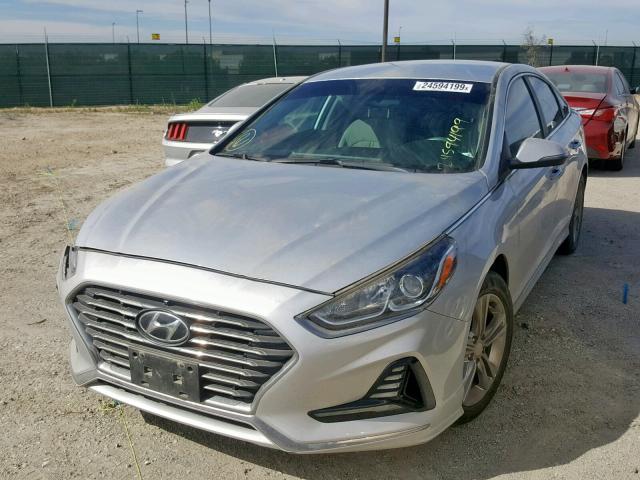 5NPE34AF2JH597518 - 2018 HYUNDAI SONATA SPO SILVER photo 2