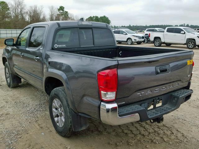 5TFAZ5CN3HX022883 - 2017 TOYOTA TACOMA DOU GRAY photo 3