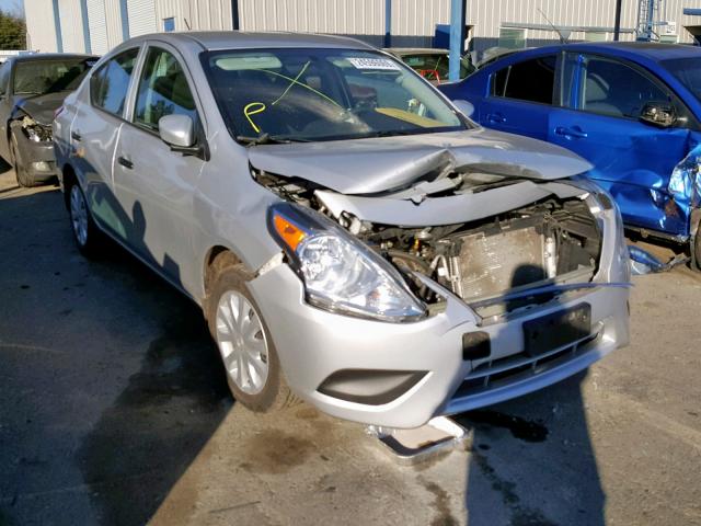 3N1CN7AP9HL850617 - 2017 NISSAN VERSA S SILVER photo 1