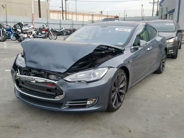 5YJSA1CP3DFP07993 - 2013 TESLA MODEL S GRAY photo 2