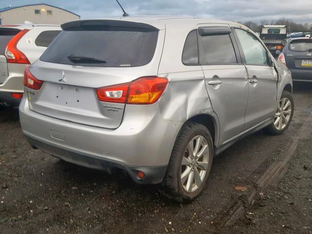 4A4AR3AU1DE010969 - 2013 MITSUBISHI OUTLANDER SILVER photo 4