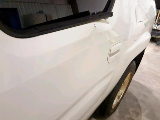 5FPYK1F40CB004267 - 2012 HONDA RIDGELINE WHITE photo 9