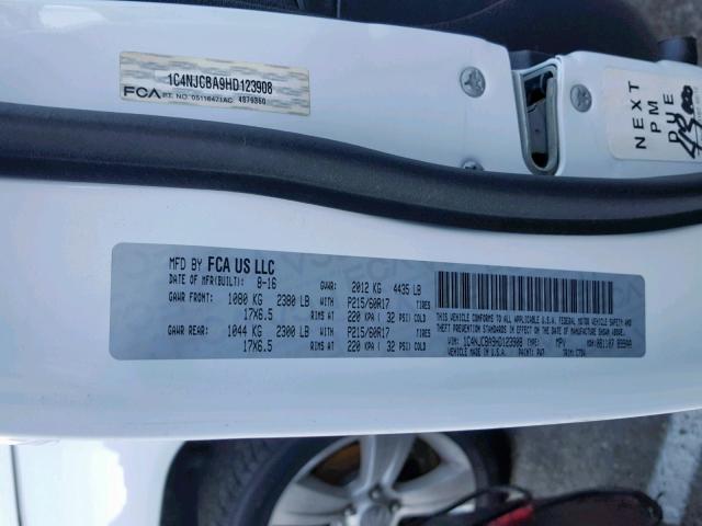 1C4NJCBA9HD123908 - 2017 JEEP COMPASS SP 白色 照片 10