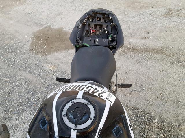 JKAEXEE12DDA12436 - 2013 KAWASAKI EX650 E WHITE photo 6