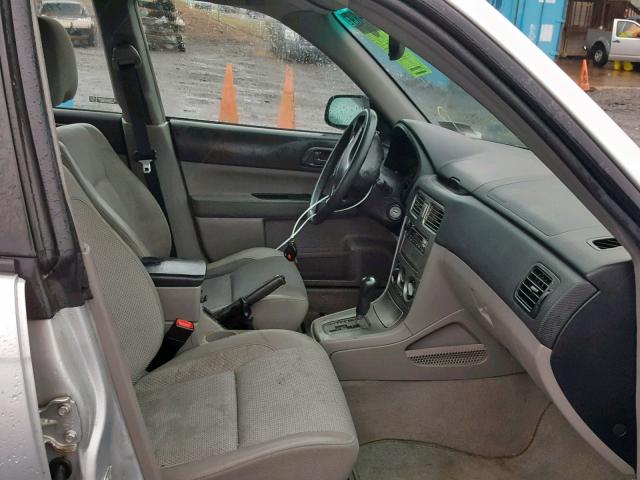 JF1SG63654H701749 - 2004 SUBARU FORESTER 2 SILVER photo 5
