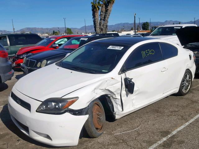 JTKDE3B72A0319991 - 2010 TOYOTA SCION TC WHITE photo 2