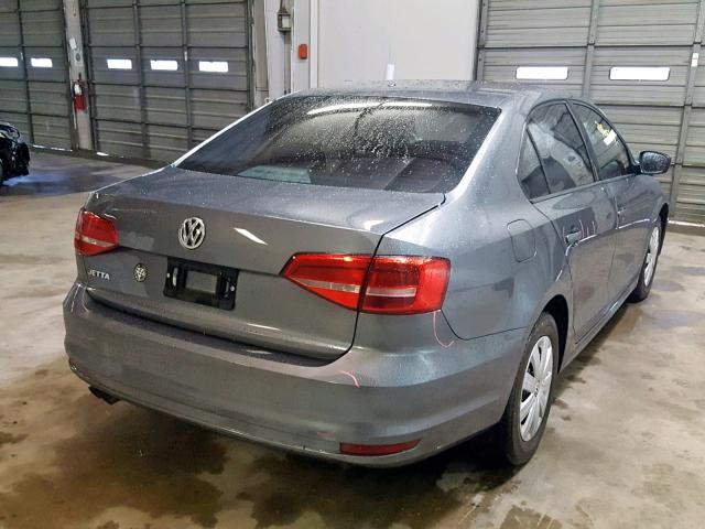 3VW2K7AJ8FM307583 - 2015 VOLKSWAGEN JETTA BASE GRAY photo 4