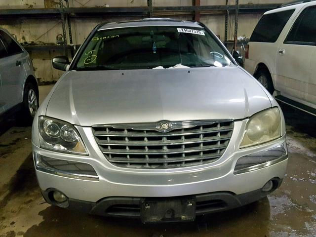 2C8GF68444R367615 - 2004 CHRYSLER PACIFICA SILVER photo 9