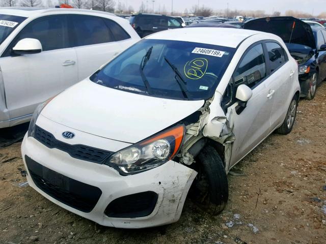 KNADM5A38C6054737 - 2012 KIA RIO LX WHITE photo 2