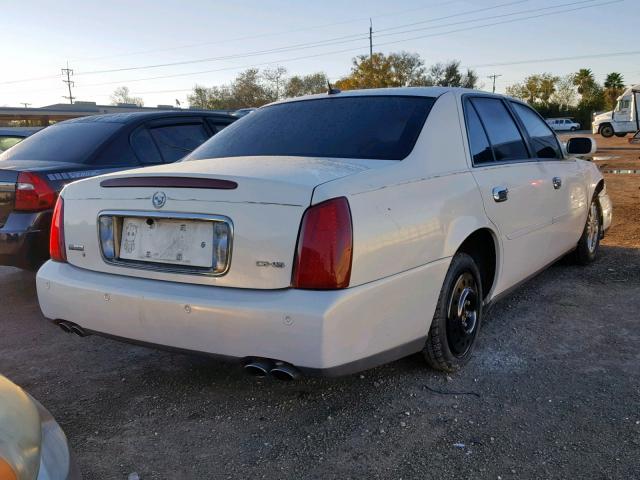 1G6KE57Y35U101958 - 2005 CADILLAC DEVILLE DH WHITE photo 4