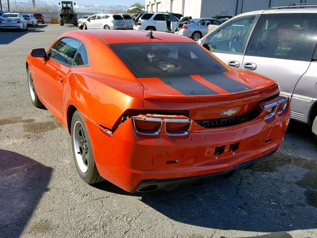 2G1FE1E37D9240462 - 2013 CHEVROLET CAMARO LS ORANGE photo 3