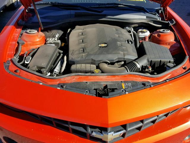 2G1FE1E37D9240462 - 2013 CHEVROLET CAMARO LS ORANGE photo 7