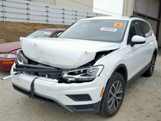 3VV3B7AX1JM207802 - 2018 VOLKSWAGEN TIGUAN SE WHITE photo 2