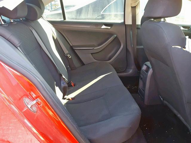 3VW2K7AJ0FM246388 - 2015 VOLKSWAGEN JETTA BASE 红色 照片 6
