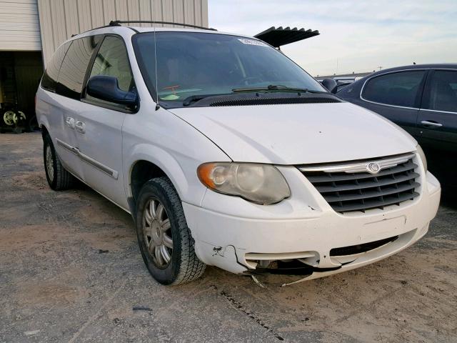 2A4GP54L17R120475 - 2007 CHRYSLER TOWN & COU WHITE photo 1