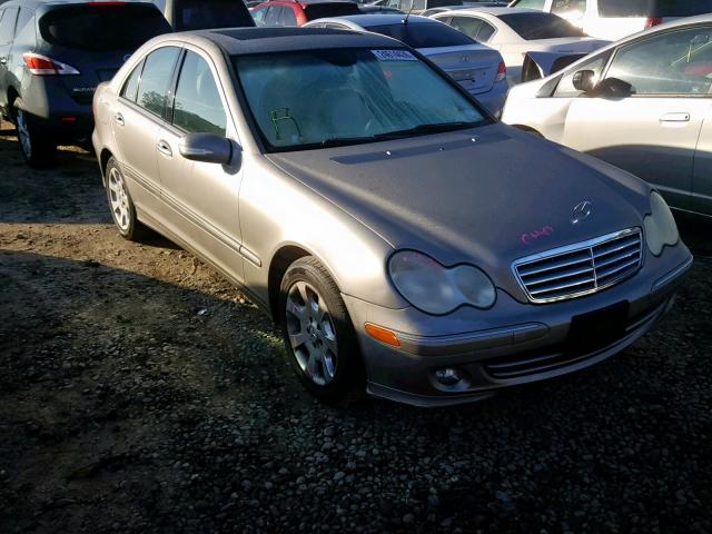 WDBRF61J25A713613 - 2005 MERCEDES-BENZ C 240 SILVER photo 1