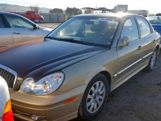 KMHWF35H84A913142 - 2004 HYUNDAI SONATA GLS GOLD photo 2