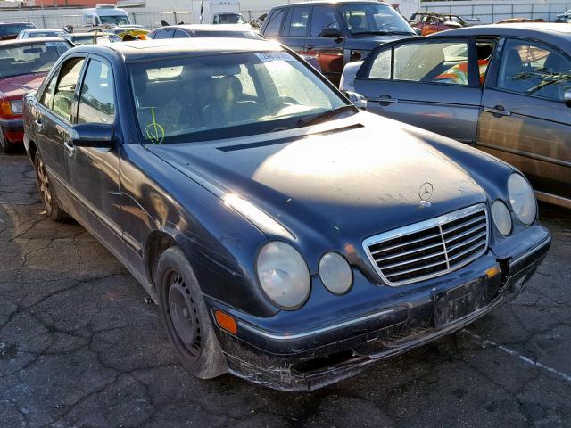 WDBJF65J72B407519 - 2002 MERCEDES-BENZ E 320 BLUE photo 1