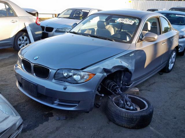 WBAUP9C52AVL89282 - 2010 BMW 128 I GRAY photo 2